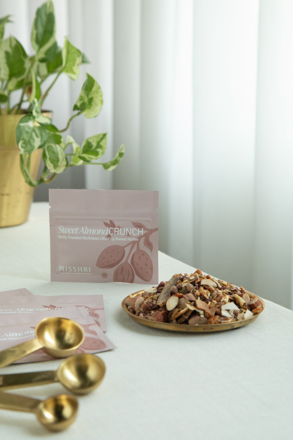 Sweet Almond Crunch Sachet - Set of 10