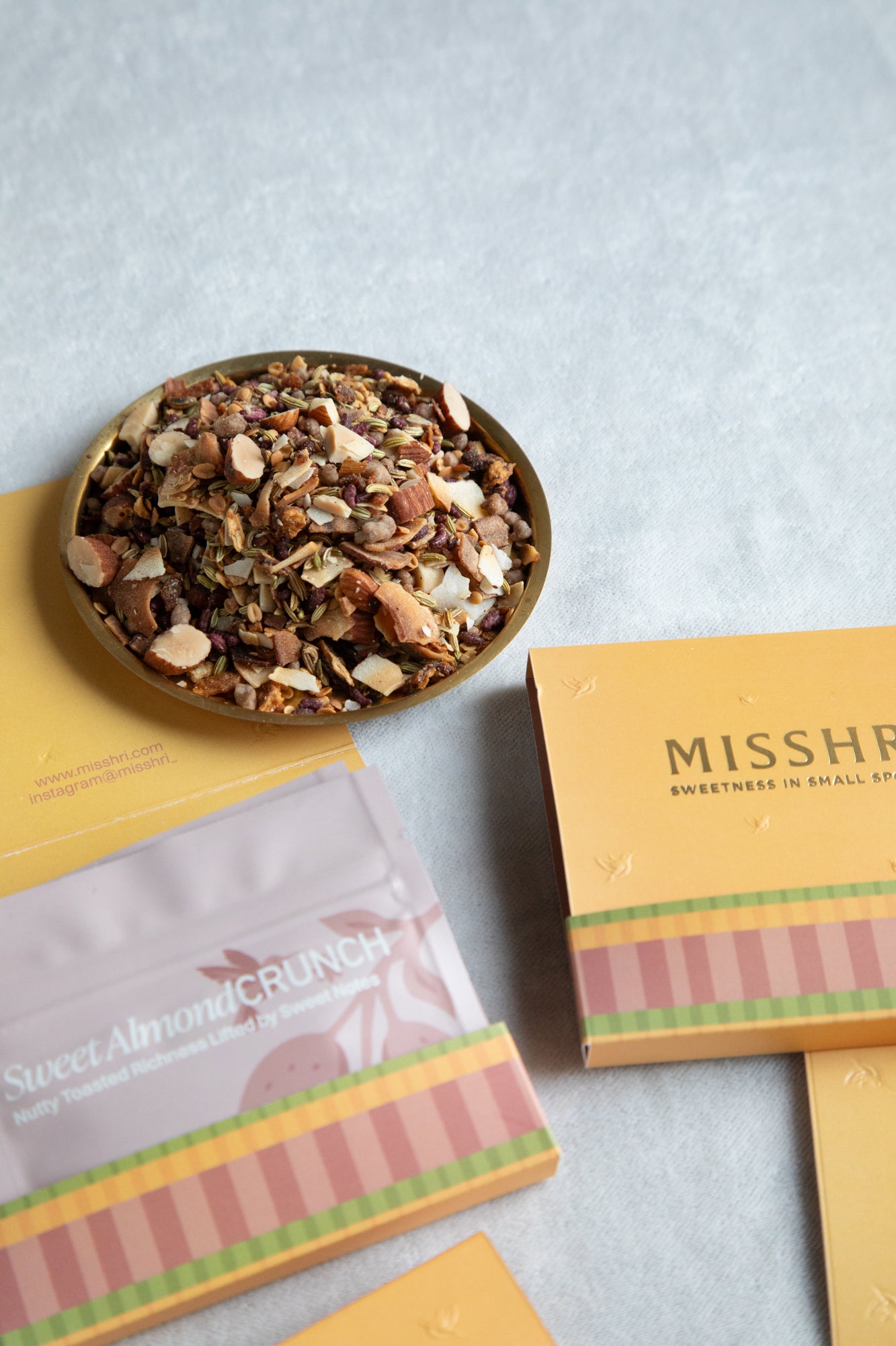 Sweet Almond Crunch Sachet - Set of 10